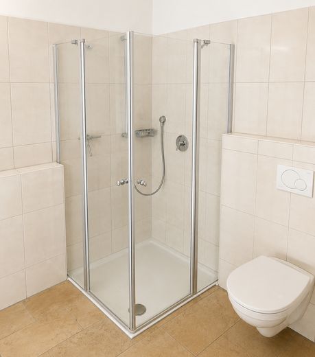 Wunderschönes Einfamilienhaus mit Potenzial: Ein Wohntraum für jeden - Keine Maklerprovision! – Bad OG