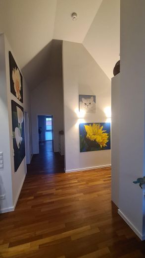 2 Zi.-Dachgeschoss-Wohnung – Flur