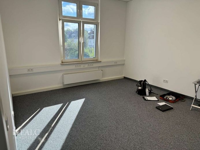 Moderne Büroflächen im Gewerbepark-Süd *provisionsfrei* – Büroraum
