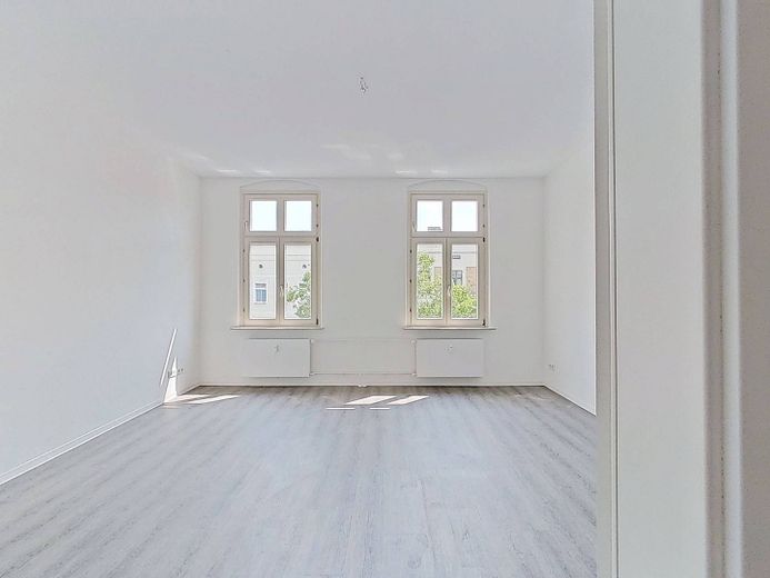 Più budget per candele e zuppa di zucca - Trasferirsi e risparmiare un canone d'affitto netto: ampio appartamento di 4 locali con 115 m² – Ansicht I: Schlafzimmer II