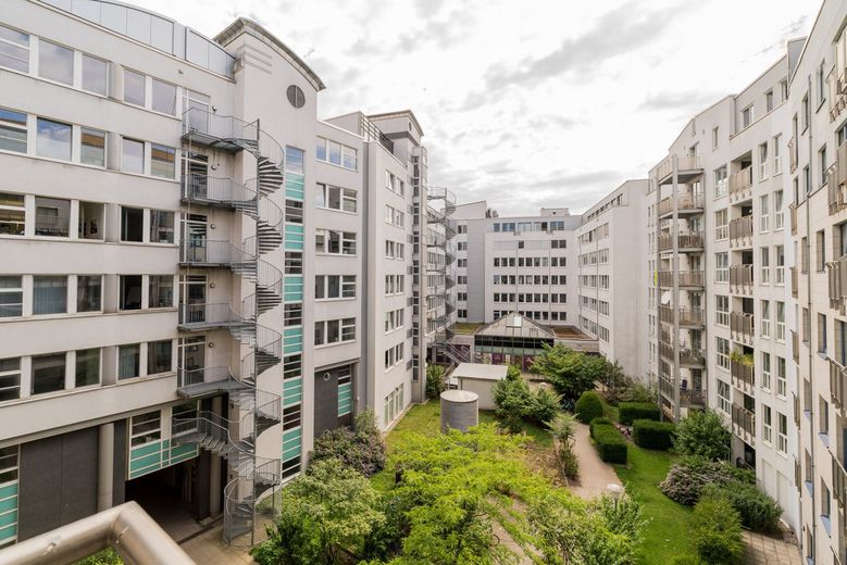 Appartamento moderno e luminoso in ottima posizione - completamente arredato – Foto 6