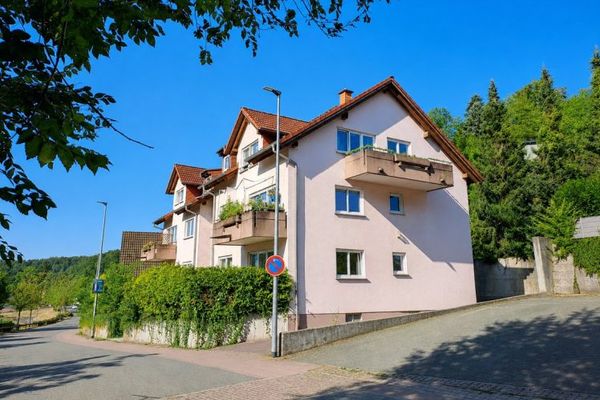 Wohnung in Hochstätten - dörfliches Flair und doch stadtnah