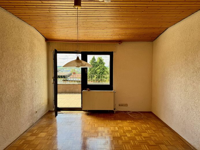 Haus in bester Südlage mit unverbaubarem Ausblick – Schlafzimmer 1