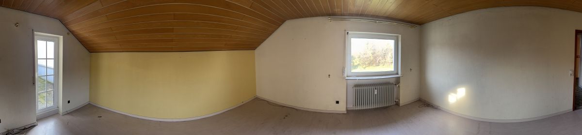 3-Zimmer Wohnung in Markdorf zu verkaufen – Wohnzimmer Pano