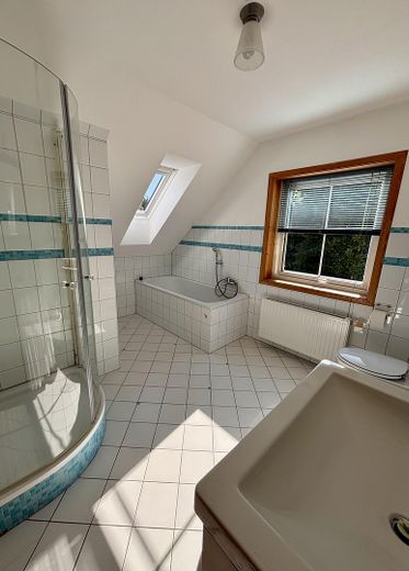 Beautiful Norwegian Wooden House – Badezimmer OG