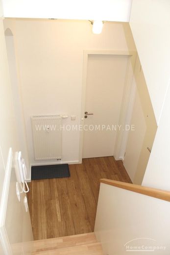 19252 HomeCompany Dresden Möbliert/Furnished Traumhafte Maisonette mit Blick zur Elbe! max. 2 Personen – 84acf0b5006dc9307fbcda0d95ac676307954f3c.jpg