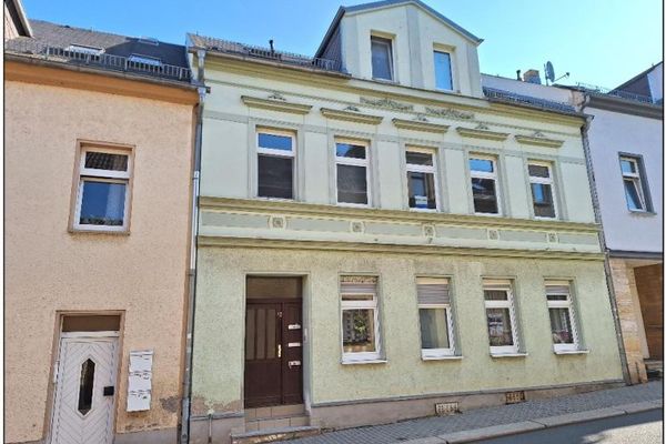 6 appartementen voor een koopje - Twee meergezinswoningen als pakket in Elsterberg voor slechts...!