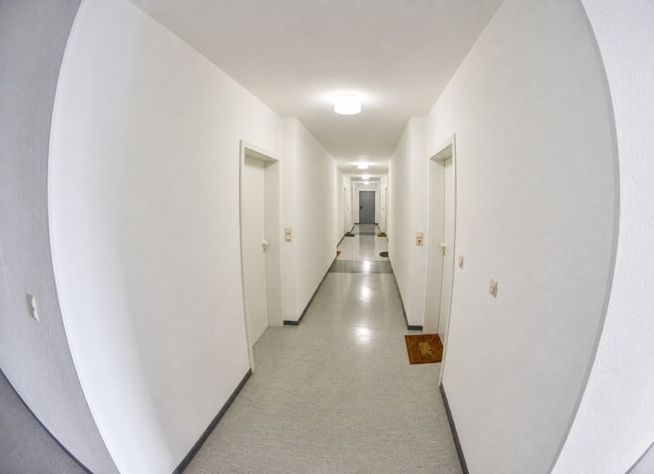 Modern/quiet 1-room apartment with fitted kitchen in central location in Fürth – Foto 11