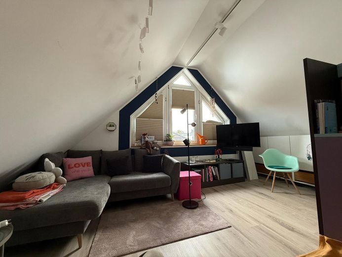 Your new home: Detached house with pool, heat pump, photovoltaic system and fireplace – Schlafzimmer DG
