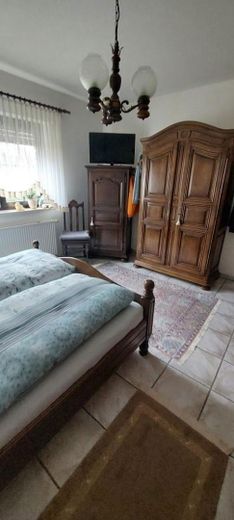 Schlafzimmer untere Wohnung