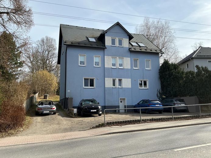 Casa saneada energéticamente con 2 apartamentos en planta baja con calefacción por suelo radiante en Mittelbach y no en Sonnenberg – Foto 9