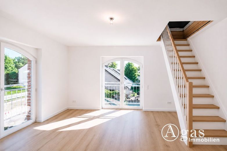 Monteur-Wohnung! 3-Zimmer-Whg. für 6 Personen - dauerhaft mieten = 17,43 EUR /Tag/Person – Schlafbereiche