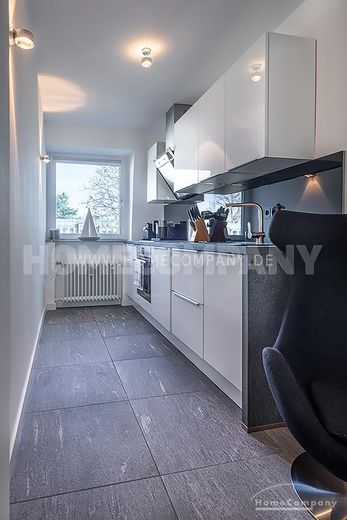 ***Abitare tranquilli e con stile a Harlaching! Moderno appartamento di 2 locali arredato con mobili di alta qualità e ampio balcone – b06074ca2eecdd869775cb927c8284e0291d5dca.jpg