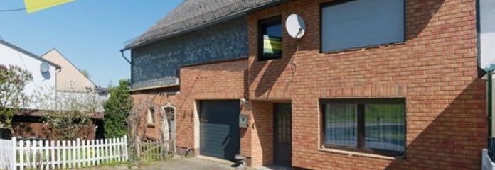 Handwerker-Traum! Sanierungsbedürftiges Bauernhaus mit Scheune & riesigem Garten in Bickenbach im Hunsrück.