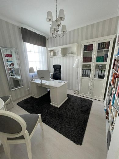 Prime Investment in Frankfurt – Fully Renovated Home with Stable Income – Foto 7