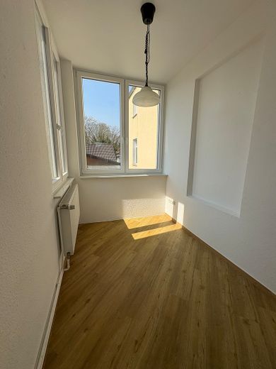 Geniş ve ulaşım bağlantıları iyi olan Bremerhaven-Lehe'de 3 odalı daire – Fotoğraf 11