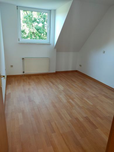 Top Maisonette-Wohnung mit 105 m² Wohnfläche und Balkon – Foto 12