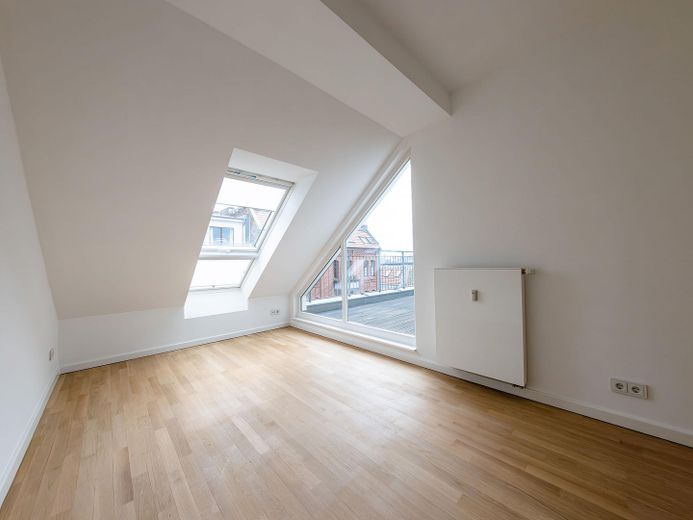 Elegante hochwertige DG-Wohnung nahe Kollwitzplatz – Gäste-/Kinderzimmer