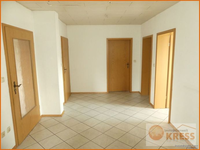 Moderne und gepflegte 4-Zimmer Wohnung in ruhiger Lage, Flieden-Oberstork m. Balkon im Dachgeschoss – Bild 13