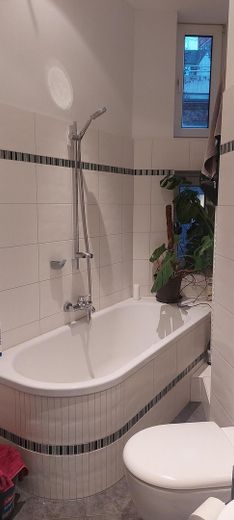 Berlin Charlottenburg – Bad mit Fenster