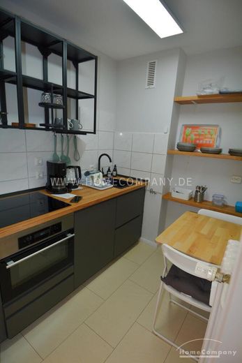 Appartamento moderno ammobiliato a Kiel Schilksee con balcone – abfc20596a115997a440f1842c6999550b4bc06d.jpg