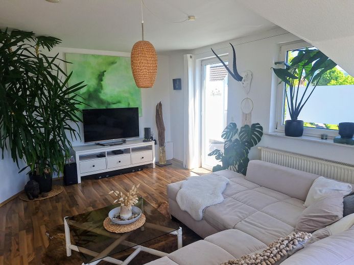 Wohnzimmer mit Terrassentür