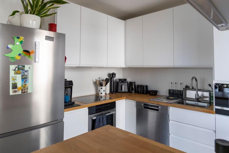 4-Zimmer-Wohnung mit XXL Loggia in Bestlage von Friedrichsdorf BJ 2023 – Küche