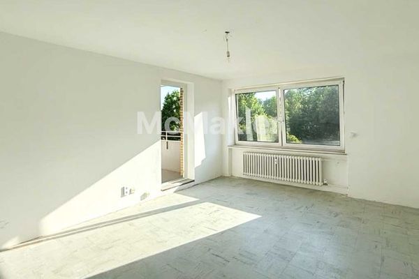 आपके विचारों के लिए भरपूर जगह: Osnabrück-Haste में तुरंत उपलब्ध 4-कमरों वाला अपार्टमेंट