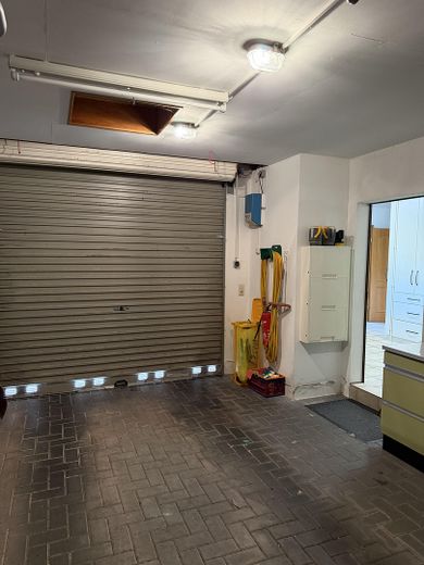 Migliore posizione alla periferia della città, una casa sorprendente, materiali pregiati incorporati – Foto 13