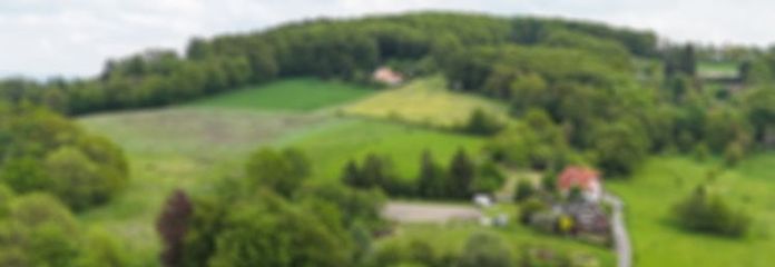 Kein Neubaugebiet, sondern Nachbarschaft: Baugrundstück mit viel Potenzial in Vlotho