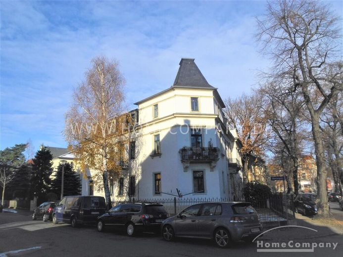 Dresden-Kleinzschachwitz'de en fazla 2 kişi için mobilyalı/eşyalı 3 odalı çatı katı dairesi – 387183af9f54d436741373aea0d21751223a9843.jpg