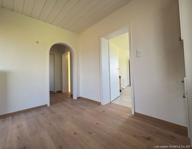 Charmante Doppelhaushälfte mit Garten in ruhiger Lage von Berg – VUB0002087-11