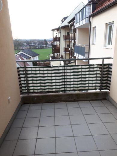 Traumhafte Wohnung im Stadtzentrum von Moosburg – Loggia mit SW-Ausrichtung