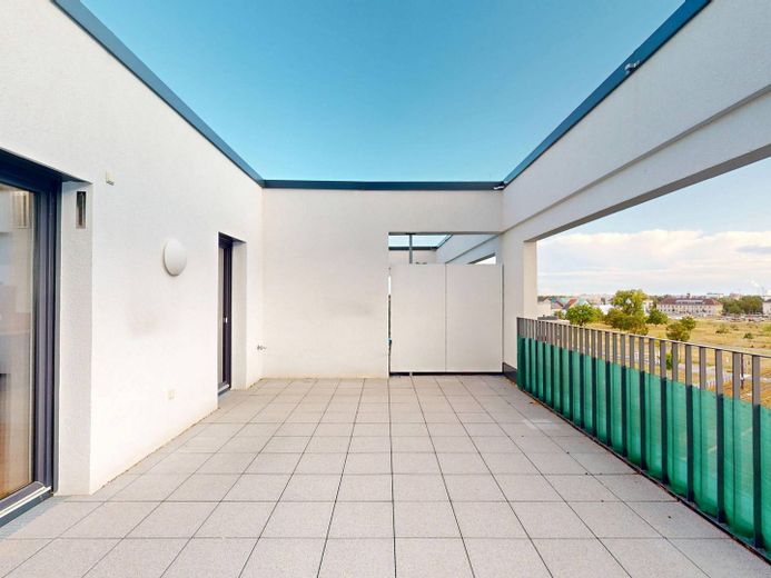 Ampio appartamento di 3 locali con cucina componibile e spaziosa terrazza panoramica nel quartiere FRANKLIN – Ansicht II: Dachterrasse