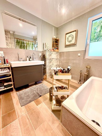 Echternacherbrück'te - Lüksemburg sınırının hemen yanında - 01.01.2027 tarihinden itibaren modern 95m² daire – Fotoğraf 10