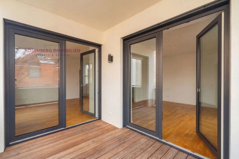 Stadtvilla Louise - 
Exclusive 3-Zimmer-Wohnung mit Balkon als solide Kapitalanlage – a0c29cab-8f745bba-balkon-terrasse-etagenwohnung-in-leipzig-leipzig-zentrum-nord-gohlis-sued-jpg-balkon-terrasse-staging-etagenwohnung-in-leipzig-leipzig-zentrum-nord-gohlis-sued