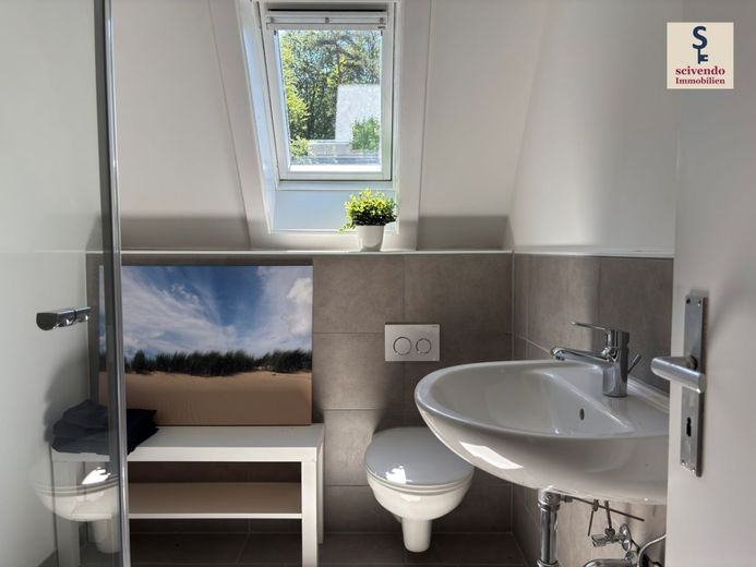 Charmantes Haus. Kernsaniert. Guter Preis. – 04-Bad
