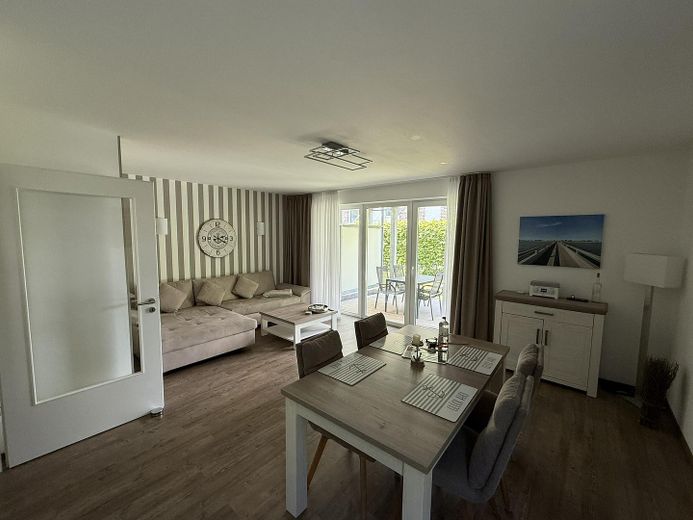 Wohn/Esszimmer