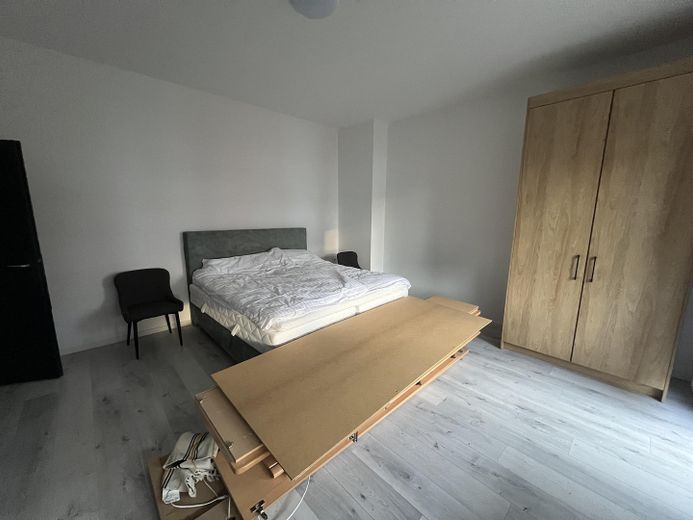 Habitación individual en piso compartido grande en Brackwede, posiblemente parcialmente amueblada – Foto 8