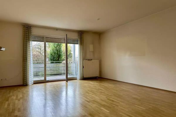 Lichtdurchflutetes Wohnen mit Garten & Balkon in Bad Homburg