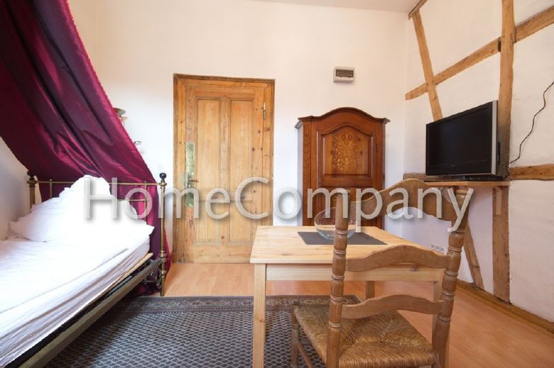 Essen-Kupferdreh, wenige Minuten z. Kraftwerksschule: reizvolles Apartment mit W-LAN-Internetzugang und freigelegtem Fachwerk, aufwändig renoviert. – ebc821e92c69cb4aeb6b78dcb9bd03e47e82bad6.jpg