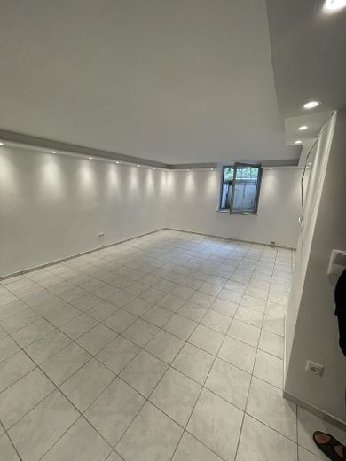 2 kamers hobbyruimte met bad en keuken als kantoor of atelier – Foto 4