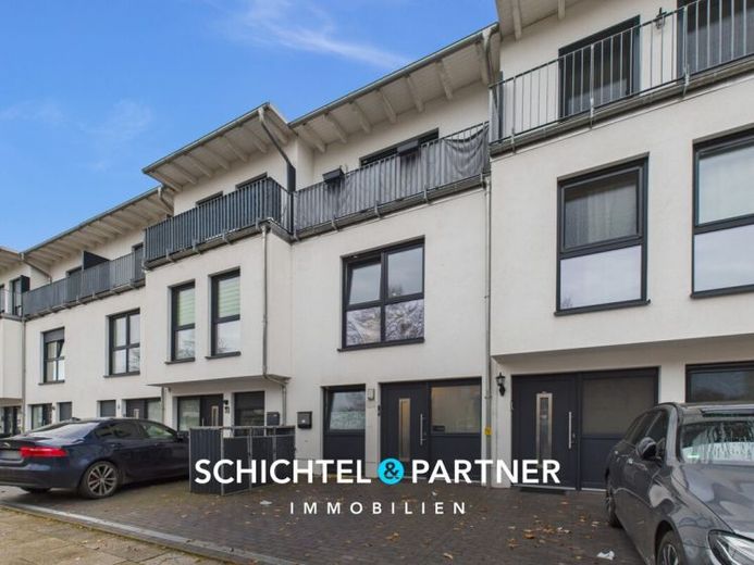 Oslebshausen | Move In Immediately: Newly Built Family Home with Many Rooms – Photo 1