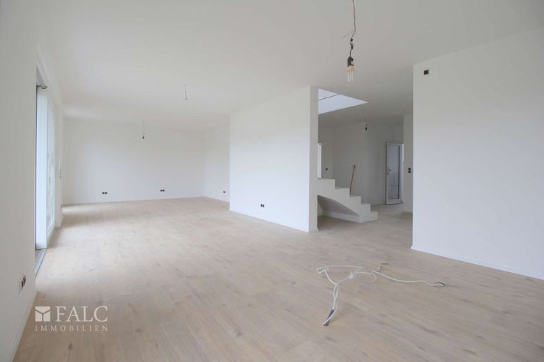 Moderne Neubauwohnung mitten im Grünen - die perfekte Kapitalanlage! – Wohn-/Küchenbereich