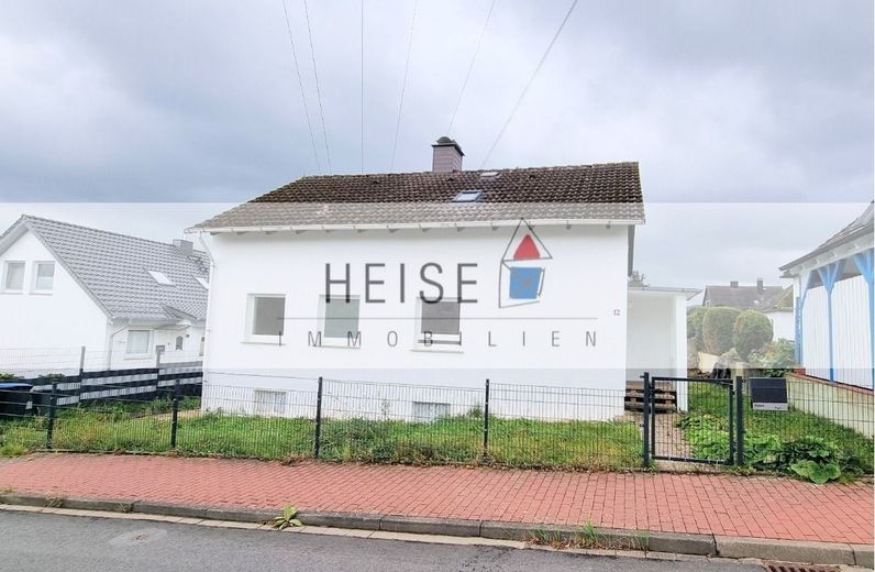 1-Familienwohnhaus in ruhiger Wohnlage – Asnicht Straße - Heise Immobilien Holzminden
