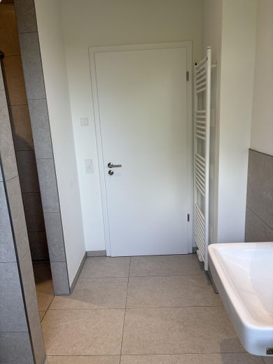 Exklusive 4-Zimmer-Wohnung mit großem Balkon – Foto 13