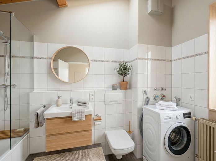 WOHNEN MIT WEITBLICK – STILVOLL, MODERNISIERT UND ZENTRUMSNAH IN RHEINFELDEN – Badezimmer Visualisierung