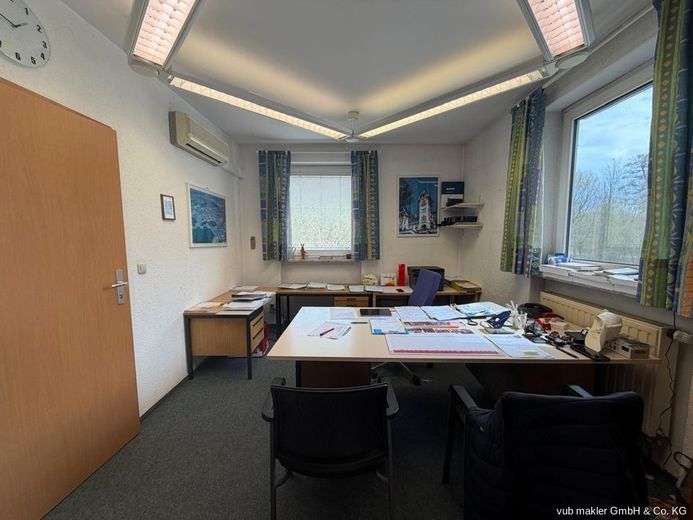 Hallen‑ und Lagerimmobilie ca 530m² auf  ca. 6600m² Grundstück mit Erweiterungspotenzial in Hof – VUB0002378-4
