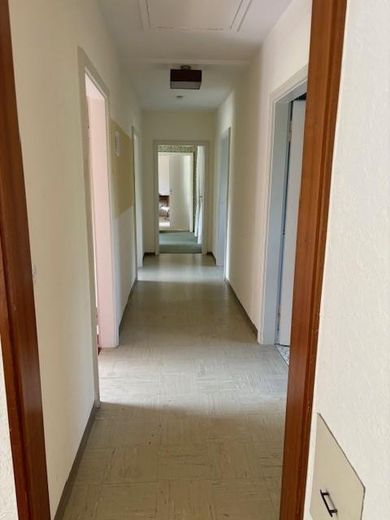 Flur,  Kinder- und Badezimmer