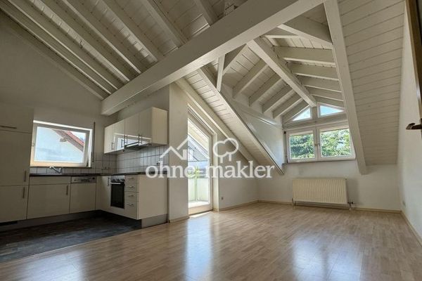 Beautiful 3-room apartment with a sunny balcony in Cleebronn